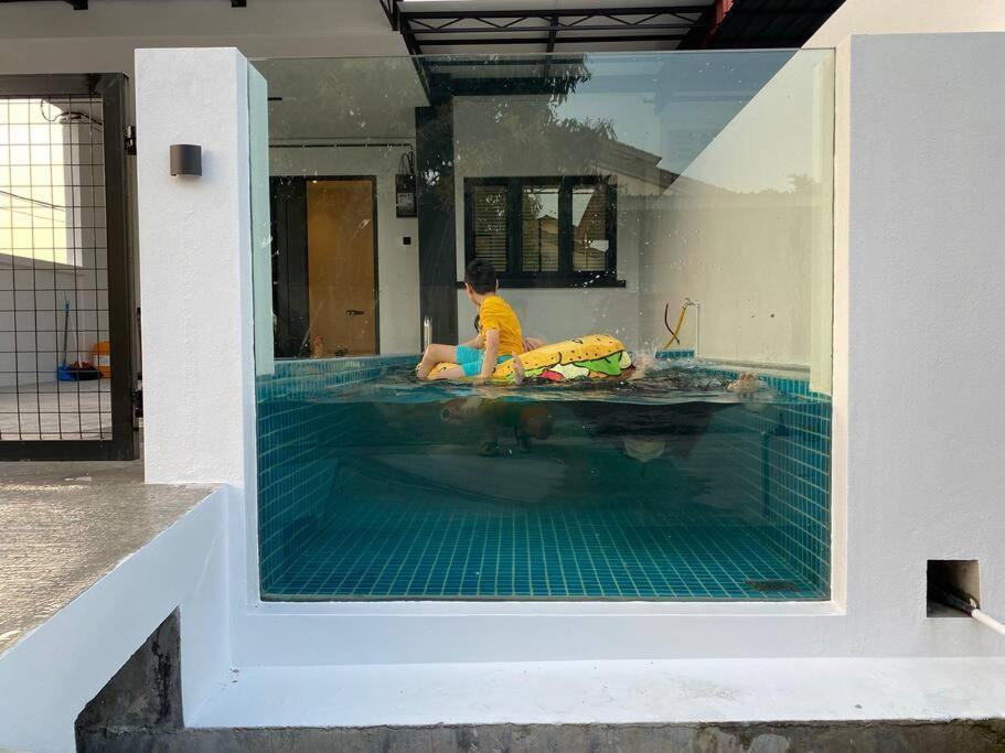 Zen Retreat Glass Pool Villa Taiping Exteriér fotografie